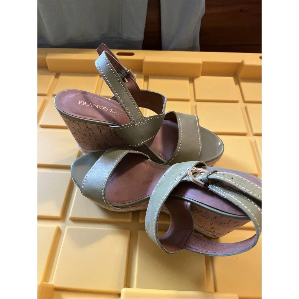 Franco Sarto Espadrille's Size 8M‎